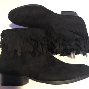 Girls Report boots